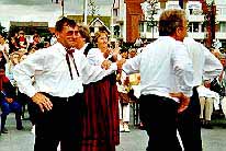 klvtan2.jpg (19807 Byte)